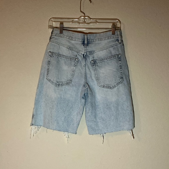 NWT Free People Distressed Jean shorts Size 24 - Picture 6 of 6